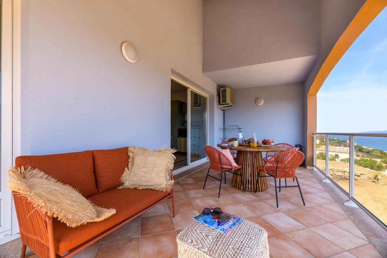 Residence Ochji Di Mare Пропріано Екстер'єр фото
