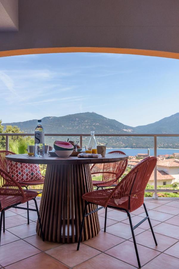 Residence Ochji Di Mare Пропріано Екстер'єр фото