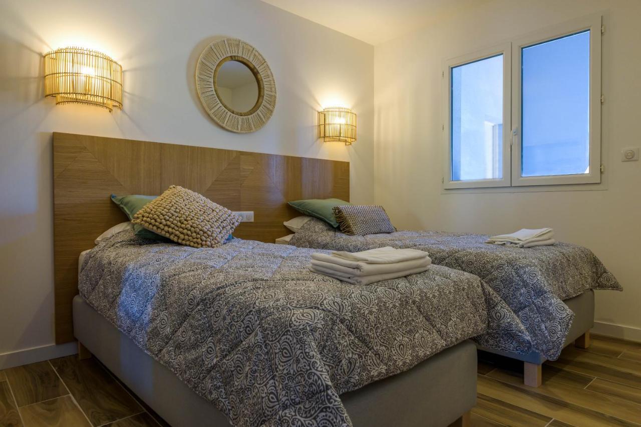 Residence Ochji Di Mare Пропріано Екстер'єр фото