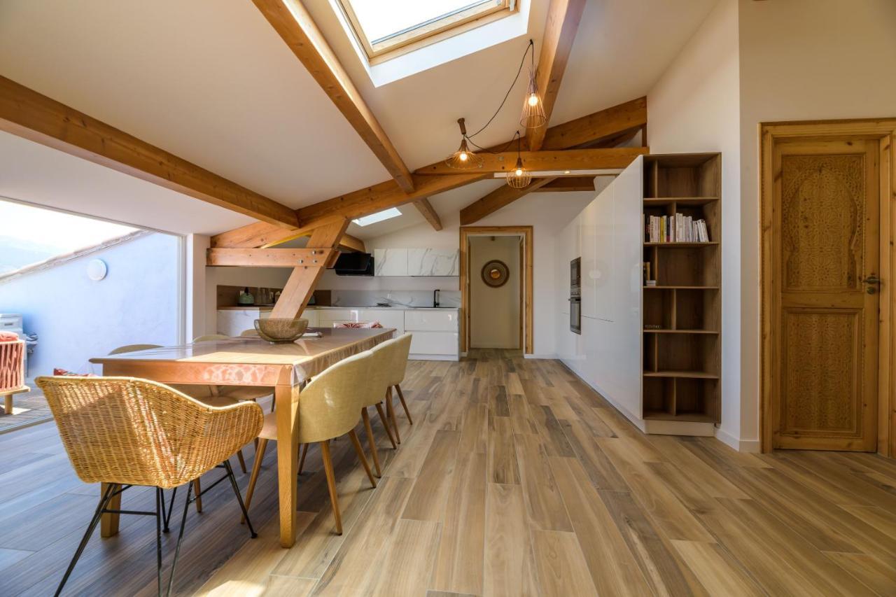 Residence Ochji Di Mare Пропріано Екстер'єр фото
