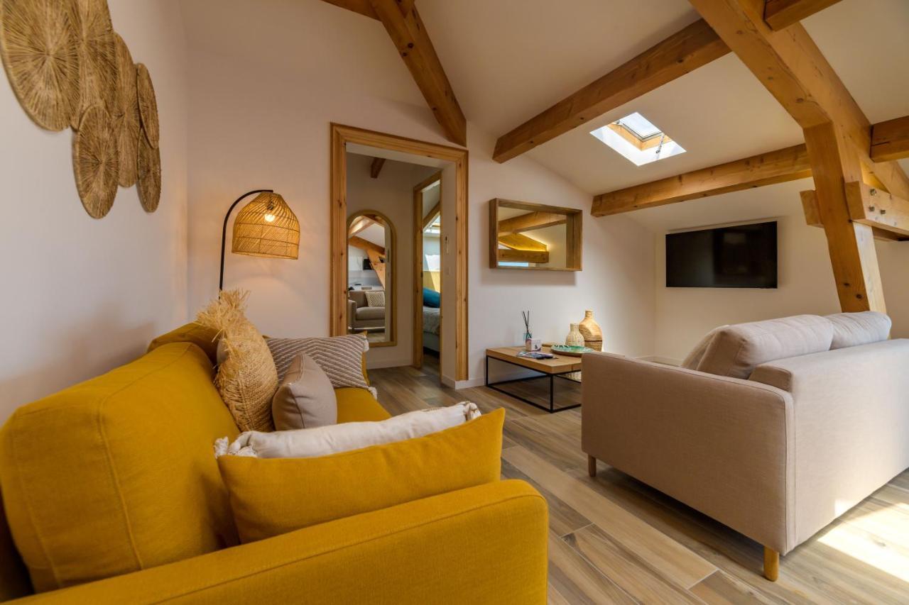 Residence Ochji Di Mare Пропріано Екстер'єр фото