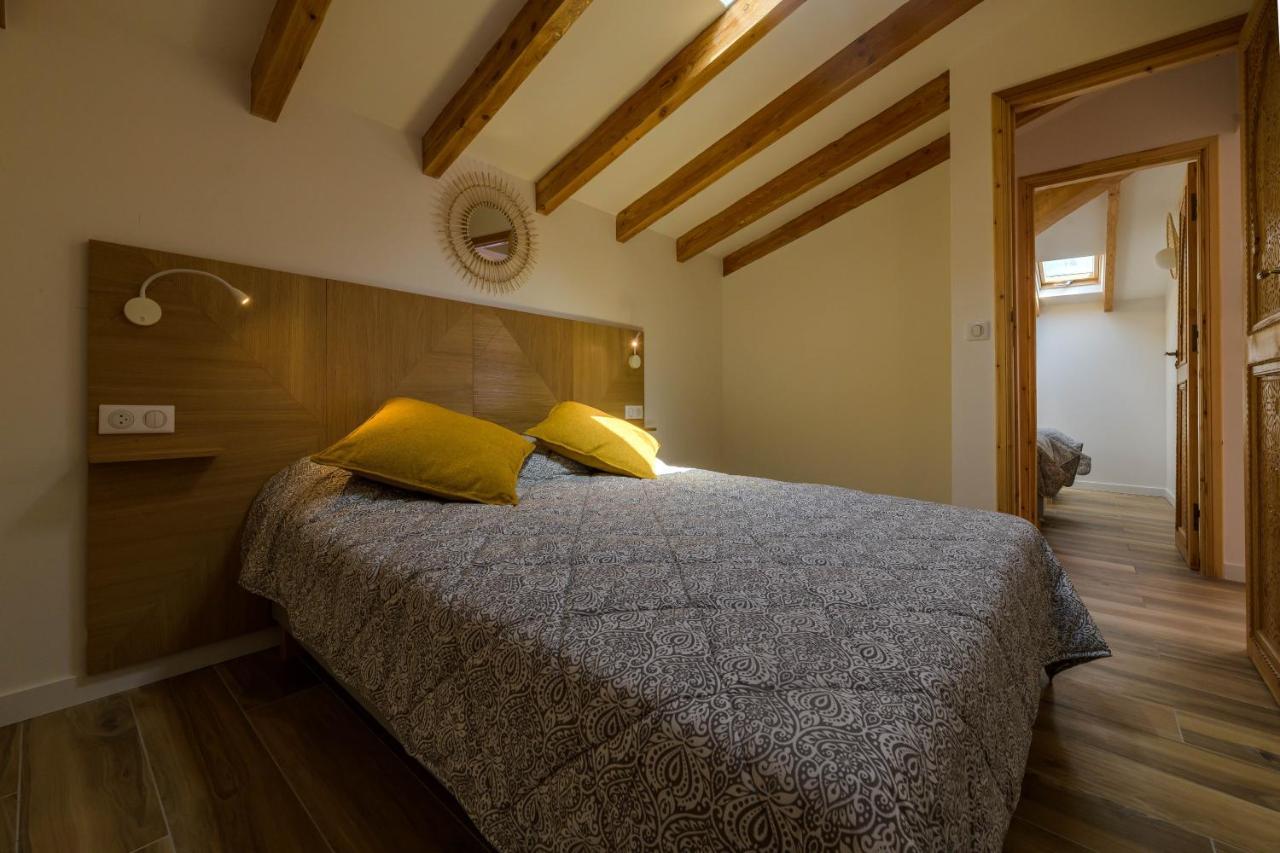 Residence Ochji Di Mare Пропріано Екстер'єр фото