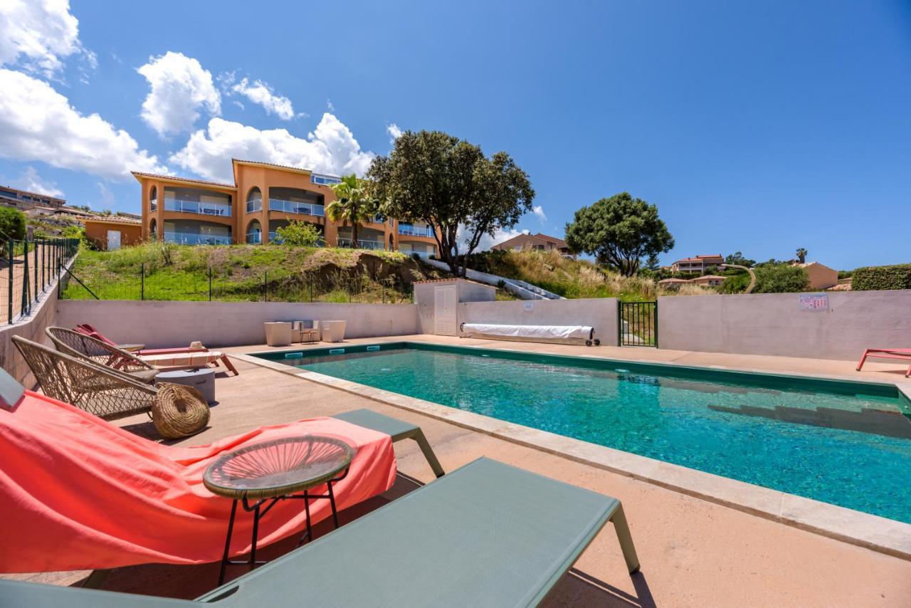 Residence Ochji Di Mare Пропріано Екстер'єр фото