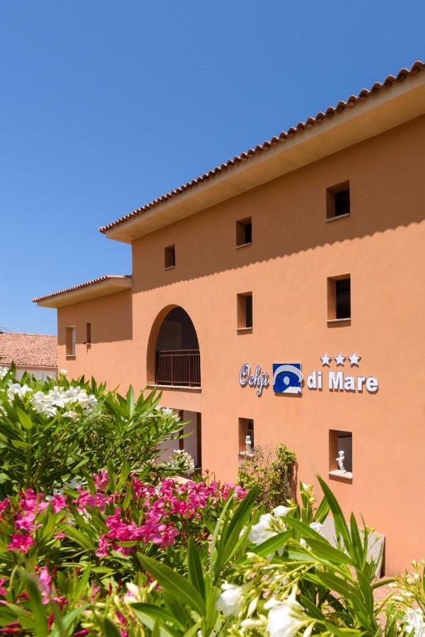 Residence Ochji Di Mare Пропріано Екстер'єр фото